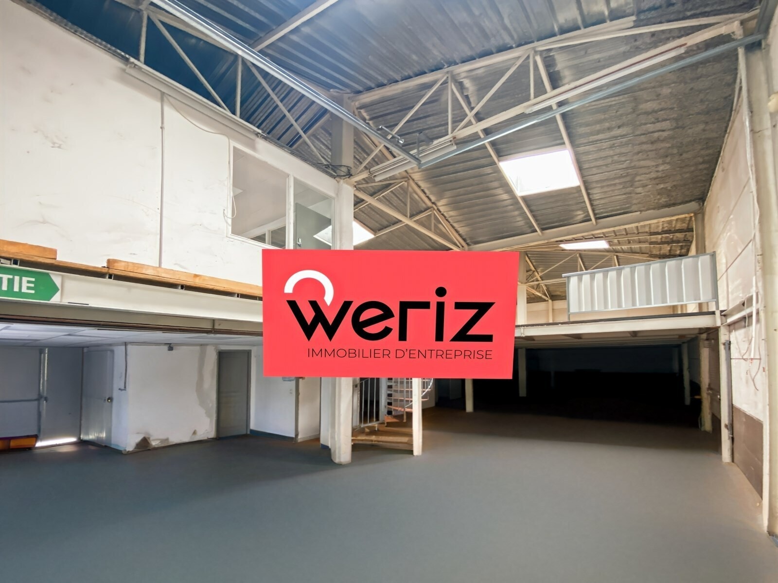 Industriel/Logistique dans Marseille à louer Photo de l’immeuble– Image 1 sur 7