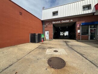 Plus de détails pour 136 N Wellwood Ave, Lindenhurst, NY - Local commercial à louer