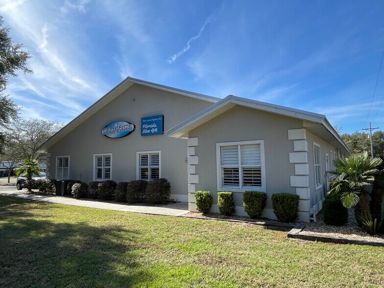 304 SW 140th Ter, Newberry, FL à vendre - Photo de l’immeuble – Image 3 sur 11