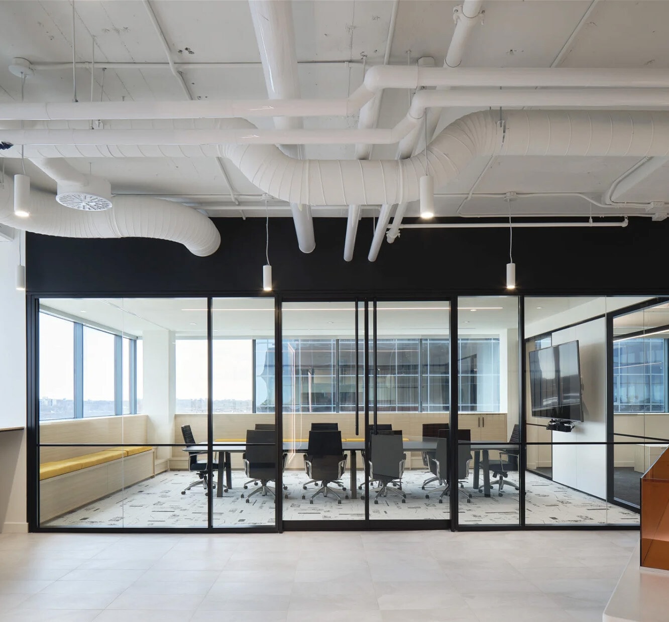 110 Boul Crémazie O, Montréal, QC à louer Photo intérieure– Image 1 sur 7