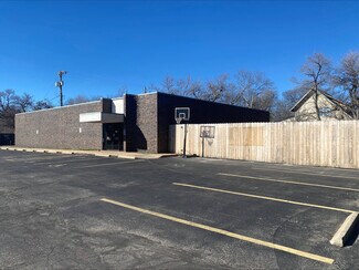Plus de détails pour 530 E Harry St, Wichita, KS - Bureau à vendre