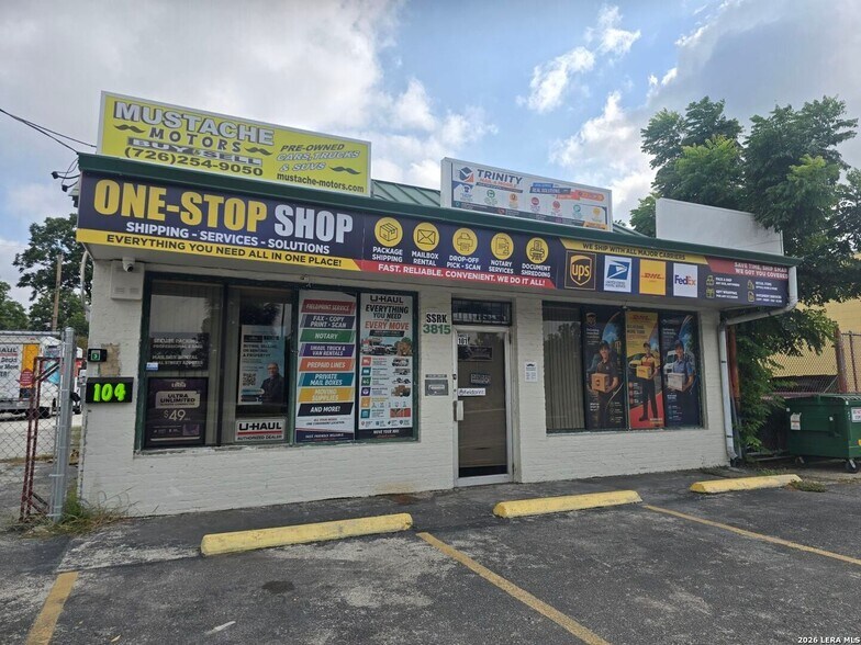 3815 W Commerce St, San Antonio, TX à louer - Photo de l’immeuble – Image 1 sur 8