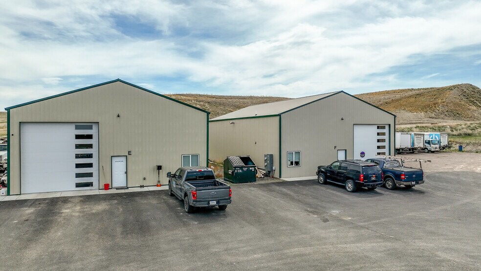 34 Industry Loop East Helena, MT 59635 portefeuille de 3 biens à vendre sur LoopNet.fr - Photo de l’immeuble – Image 3 sur 47