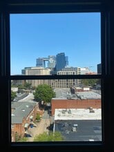 6900 Wisconsin Ave, Bethesda, MD à louer Photo intérieure– Image 2 sur 3