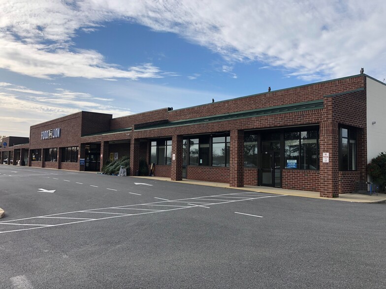 838-840 S 5th Ave, Denton, MD à louer - Photo de l’immeuble – Image 3 sur 10