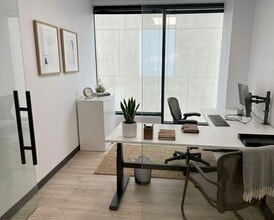 200 E Van Buren St, Phoenix, AZ à louer Photo intérieure– Image 1 sur 1