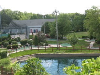Plus de détails pour 2390 US Highway 9, Howell, NJ - Sports et loisirs à vendre