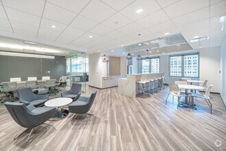 311 S Wacker Dr, Chicago, IL à louer Photo intérieure– Image 1 sur 14
