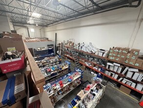 72232 Corporate Way, Thousand Palms, CA à louer Photo intérieure– Image 2 sur 23