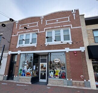 Plus de détails pour 13 W Quincy St, Westmont, IL - Local commercial à vendre