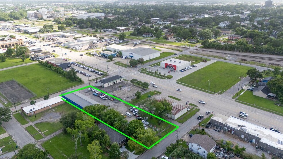 1470 North St, Beaumont, TX à vendre - Photo de l’immeuble – Image 3 sur 25
