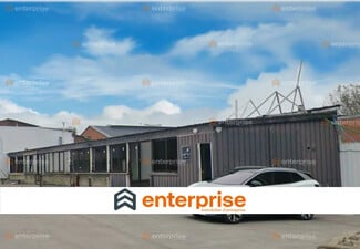 Plus de détails pour Local commercial à louer