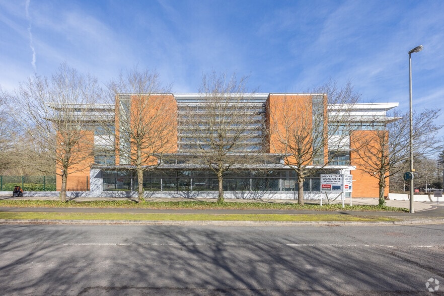 Westwood Way, Coventry à louer - Photo de l’immeuble – Image 2 sur 2
