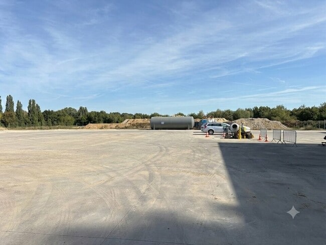 Plus de détails pour Avenue De La Gare, Yèbles - Terrain à vendre