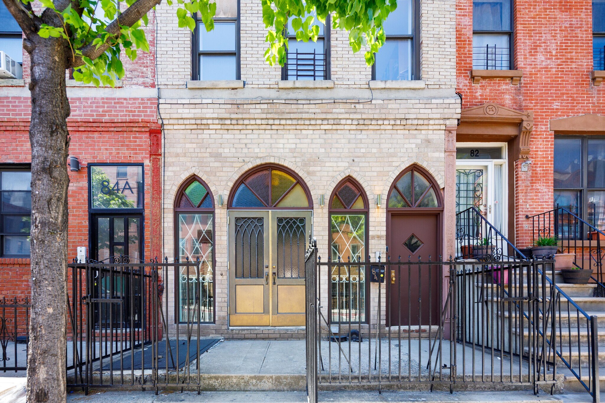 84 Rogers Ave, Brooklyn, NY à vendre Photo principale– Image 1 sur 20