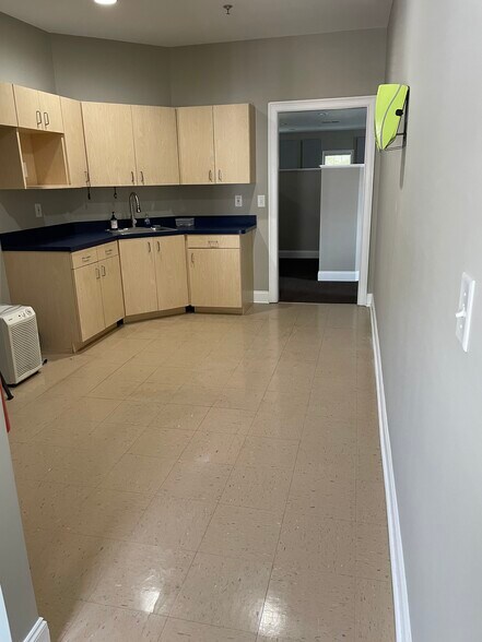 3380 Trickum Rd, Woodstock, GA à louer - Photo intérieure – Image 3 sur 12