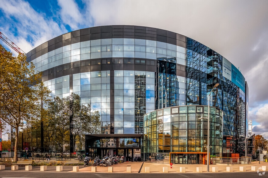 48-50 Avenue Du Général De Gaulle, Puteaux à louer - Photo principale – Image 1 sur 3