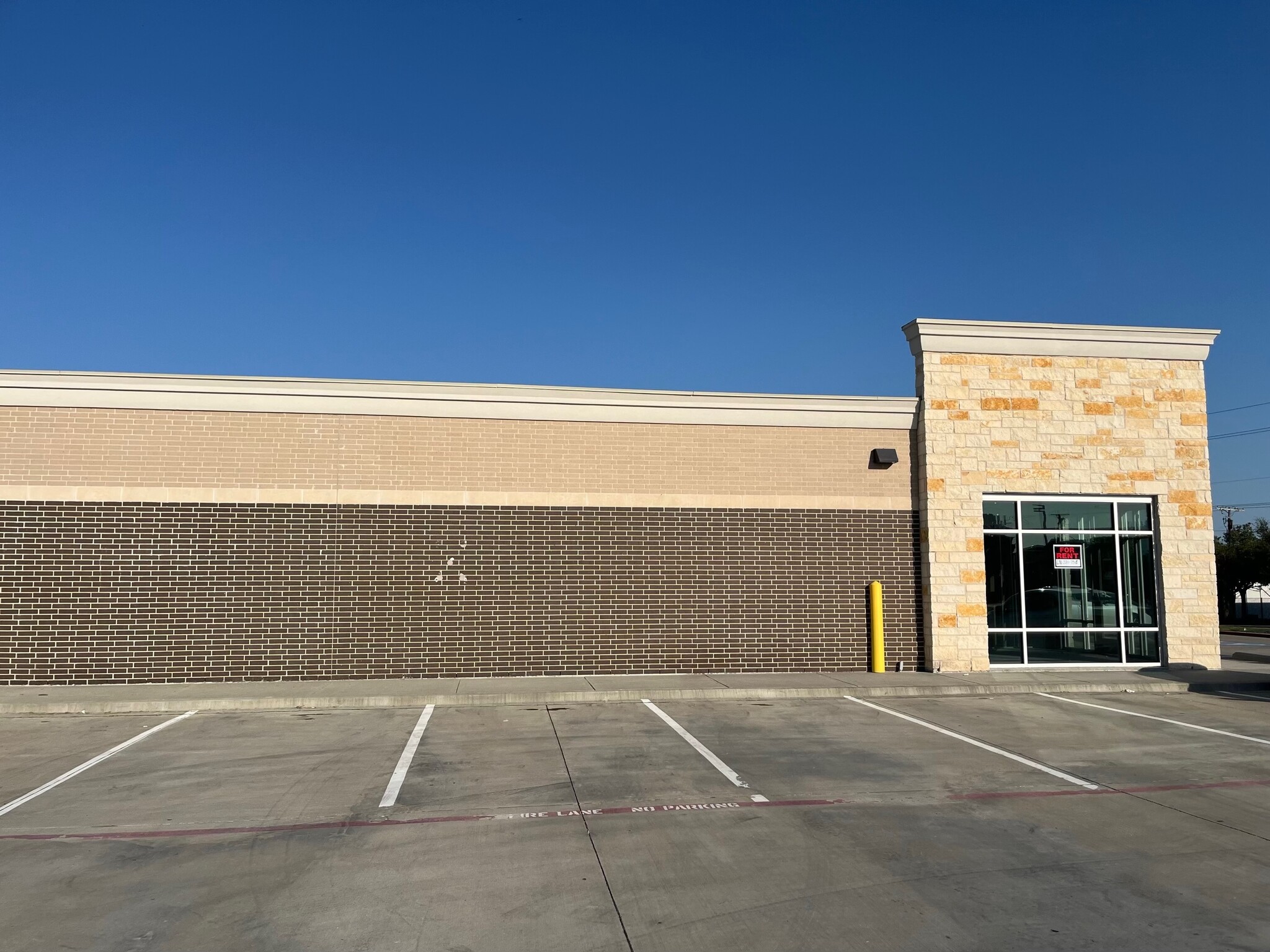 955 W Cartwright Rd, Mesquite, TX à louer Photo de l’immeuble– Image 1 sur 4