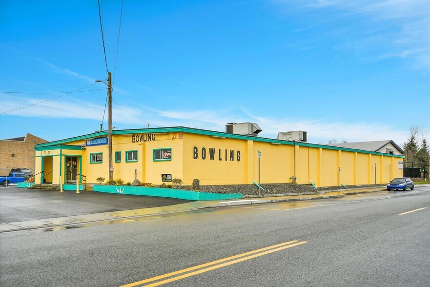 27120 92nd Ave NW, Stanwood, WA à vendre - Photo de l’immeuble – Image 1 sur 15