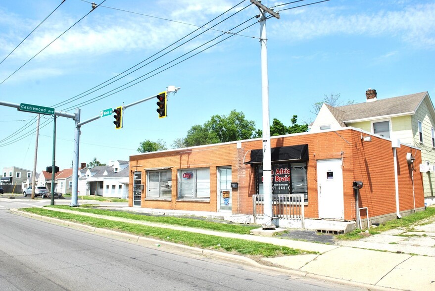 4224 N Main St, Dayton, OH à vendre - Photo de l’immeuble – Image 3 sur 13