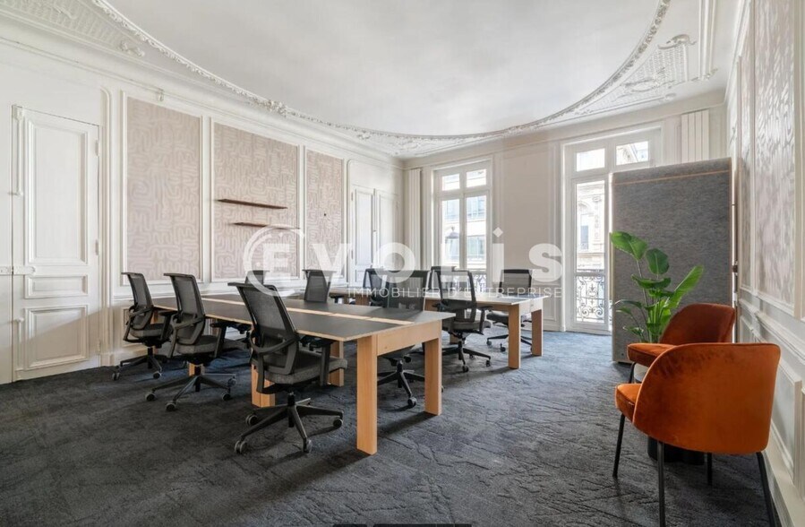 Bureau dans Paris à louer - Photo de l’immeuble – Image 1 sur 12
