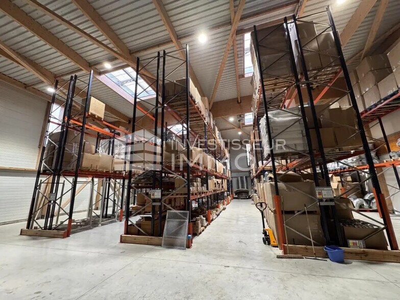 Industriel/Logistique dans Serris à vendre - Photo de l’immeuble – Image 2 sur 7