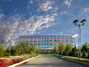 4000 Chemical Rd, Plymouth Meeting, PA à louer Photo de l’immeuble– Image 1 sur 6