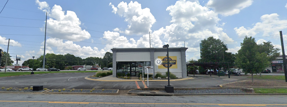 2610 SE Cobb Pky, Smyrna, GA à louer - Photo de l’immeuble – Image 2 sur 4