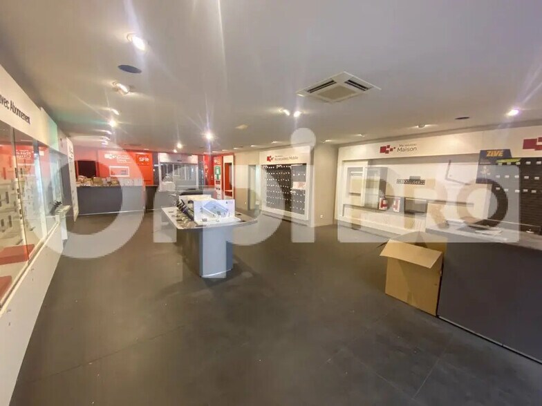 Local commercial dans Montauban à louer - Photo de l’immeuble – Image 3 sur 8