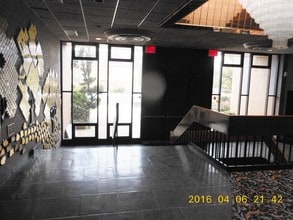 156-45 84 St, Howard Beach, NY à louer Photo intérieure– Image 1 sur 2