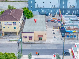 Plus de détails pour 25 NW 10th Ave, Miami, FL - Local commercial à louer