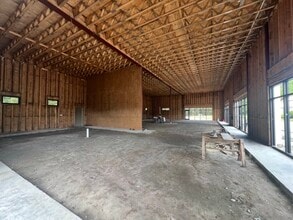 8241 Pinellas Dr, Bluffton, SC à louer Photo intérieure– Image 2 sur 5