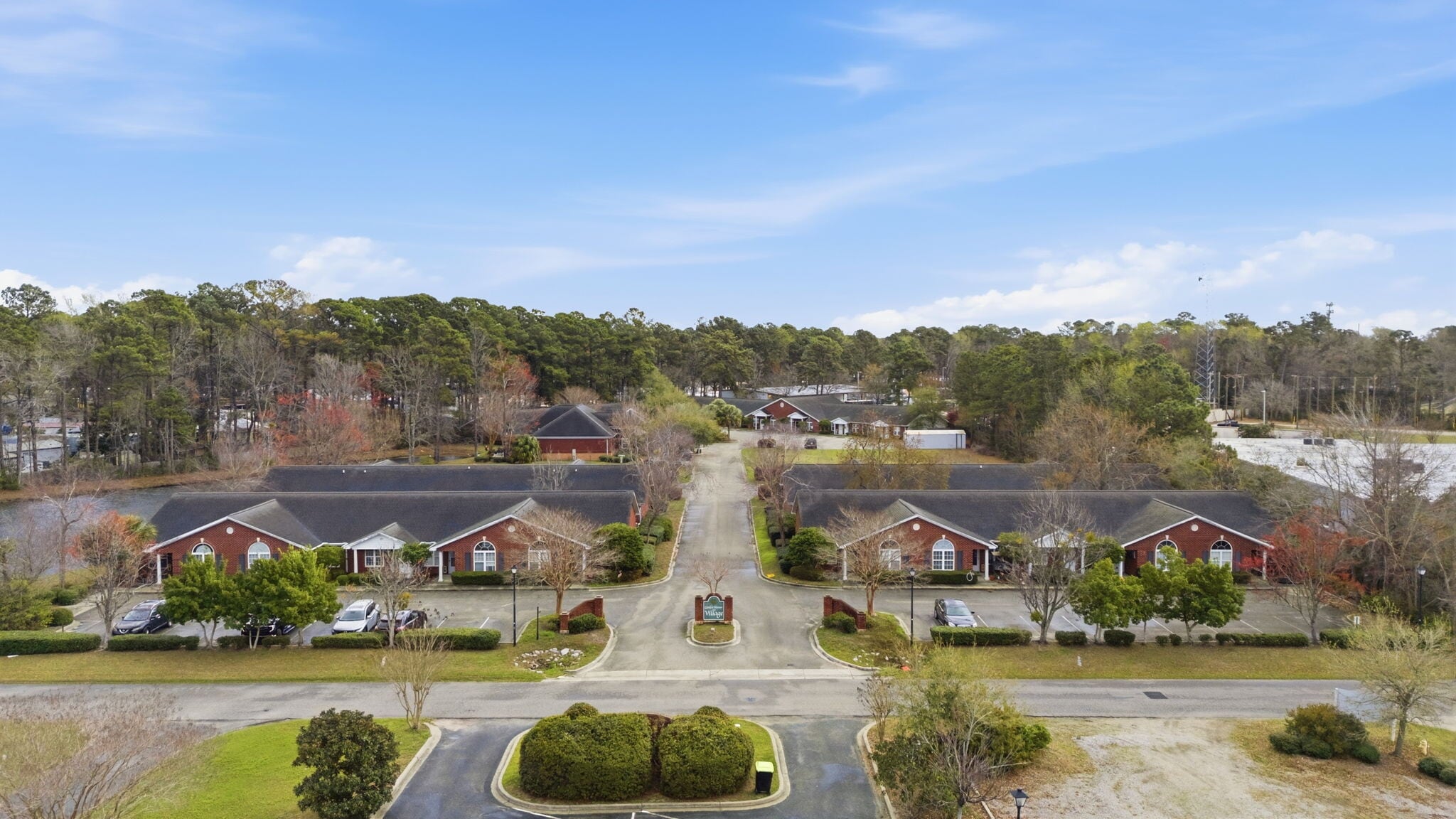100 Garden Manor Ct, Murrells Inlet, SC à vendre Photo principale– Image 1 sur 65