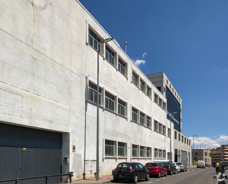Calle de Francisco Sancha, 42, Madrid, Madrid à louer - Photo de l’immeuble – Image 2 sur 4
