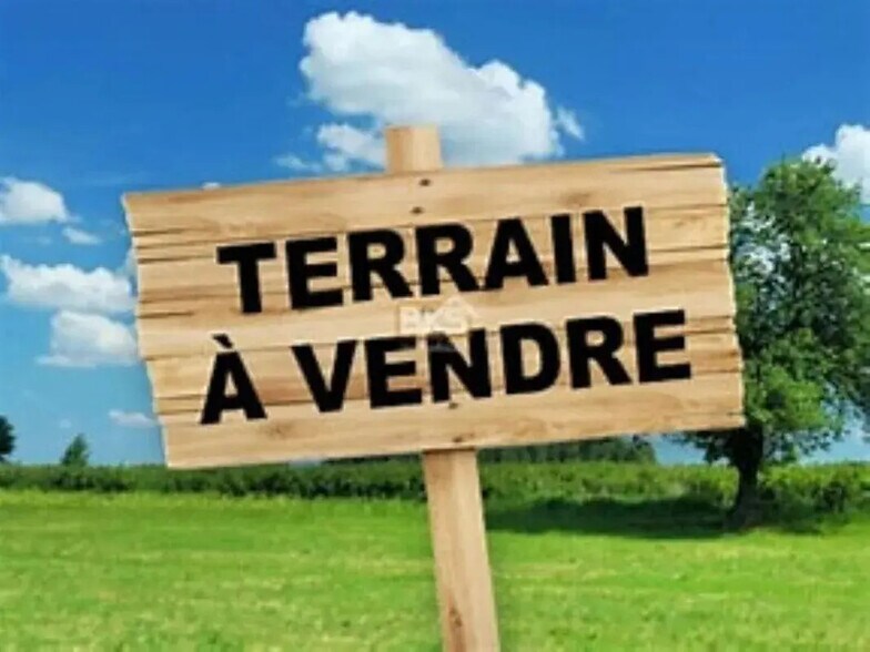 Terrain dans CLERMONT-L'HERAULT à vendre - Aérien – Image 1 sur 3