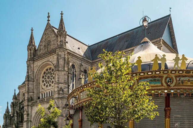 Plus de détails pour 48 Rue De Saint-Malo, Rennes - Local commercial à louer