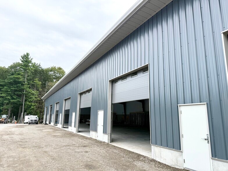 276 South St, Walpole, MA à louer - Photo de l’immeuble – Image 3 sur 5