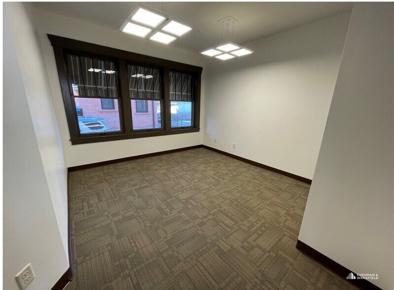 523 Remington St, Fort Collins, CO à louer - Photo intérieure – Image 2 sur 9