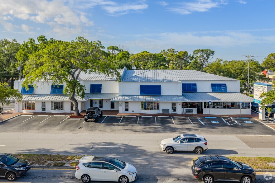 4318-4332 W El Prado Blvd, Tampa, FL à louer - Photo de l’immeuble – Image 3 sur 5