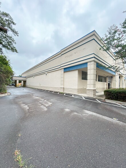 806 E Ash St, Goldsboro, NC à vendre - Photo de l’immeuble – Image 3 sur 5