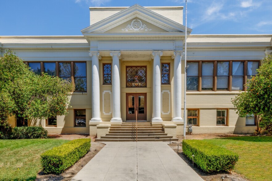 11 5th St, Petaluma, CA à louer - Photo de l’immeuble – Image 3 sur 17