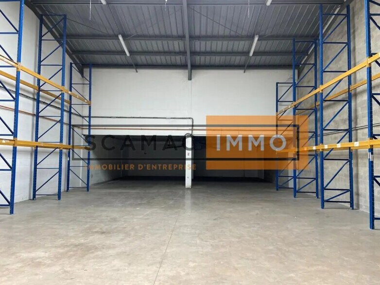Industriel/Logistique dans Le Thillay à louer - Photo intérieure – Image 1 sur 6