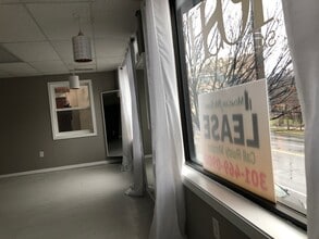 7896 Georgia Ave, Silver Spring, MD à louer Photo intérieure– Image 2 sur 5