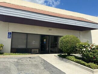 Plus de détails pour 219 S 3rd Ave, La Puente, CA - Industriel/Logistique à louer