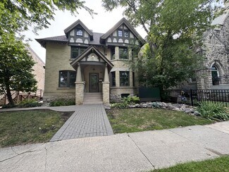 Plus de détails pour 111 Pulford St, Winnipeg, MB - Bureau à vendre