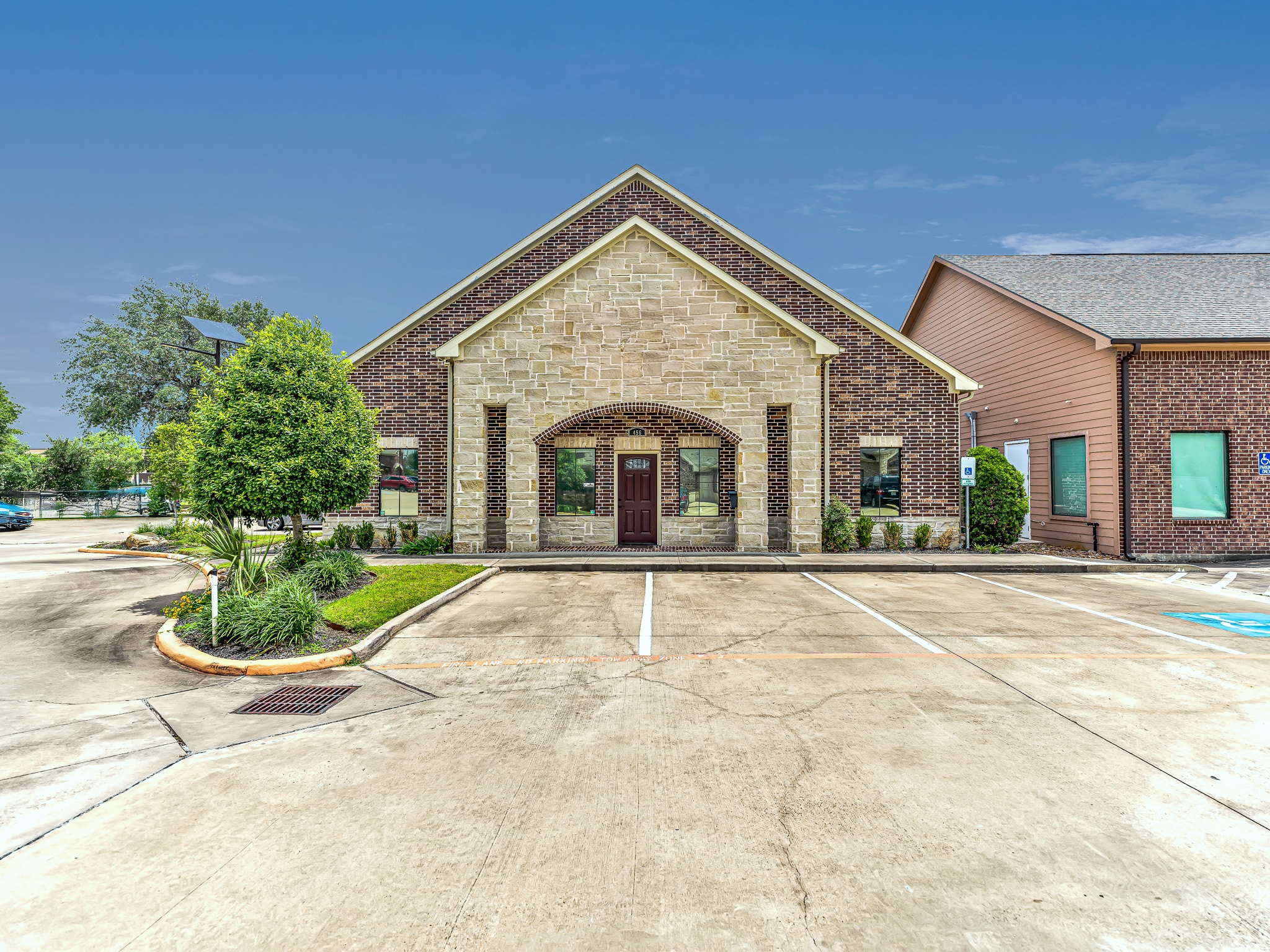 456 Park Grove Dr, Katy, TX à louer Photo de l’immeuble– Image 1 sur 3