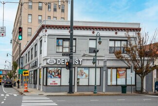 Plus de détails pour 393 Sunrise Hwy, Lynbrook, NY - Local commercial à vendre