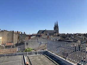 Bordeaux - VUE AÉRIENNE vue de carte