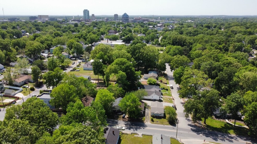 1508 N Alston Ave, Durham, NC à vendre - Autre – Image 1 sur 5