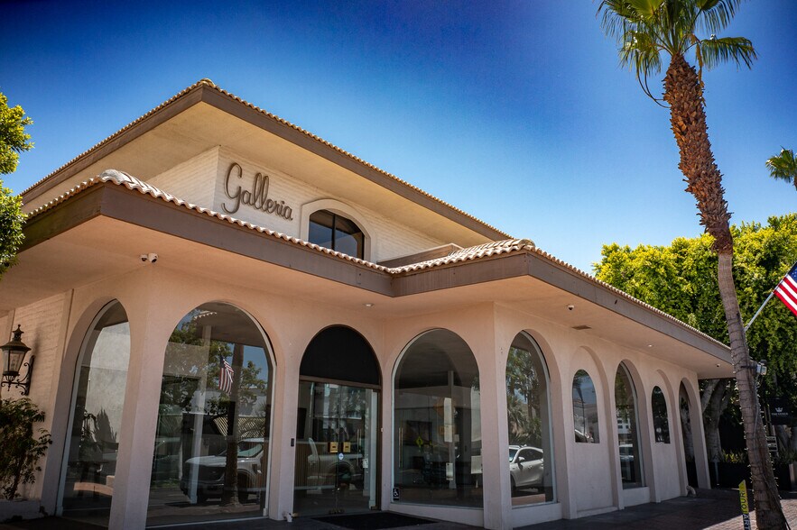 73111 El Paseo Dr, Palm Desert, CA à louer - Photo de l’immeuble – Image 2 sur 34